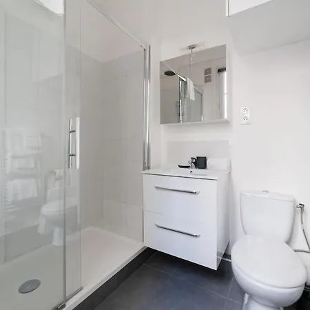 Luxe 1-Br Gem Louvre & Opera Apartment Paris Exterior photo